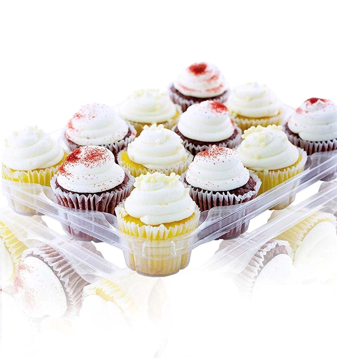 Disposable clear plastic cupcakes container